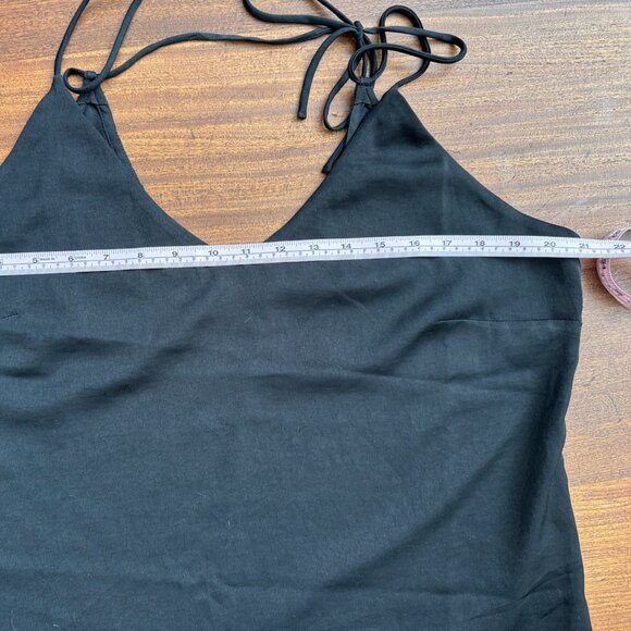 ✨ Banana Republic | Black Cami | Size L ✨ - Picture 5 of 6